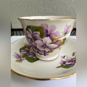 Royal Kent English Bone China pansy pattern 8260 tea cup and saucer